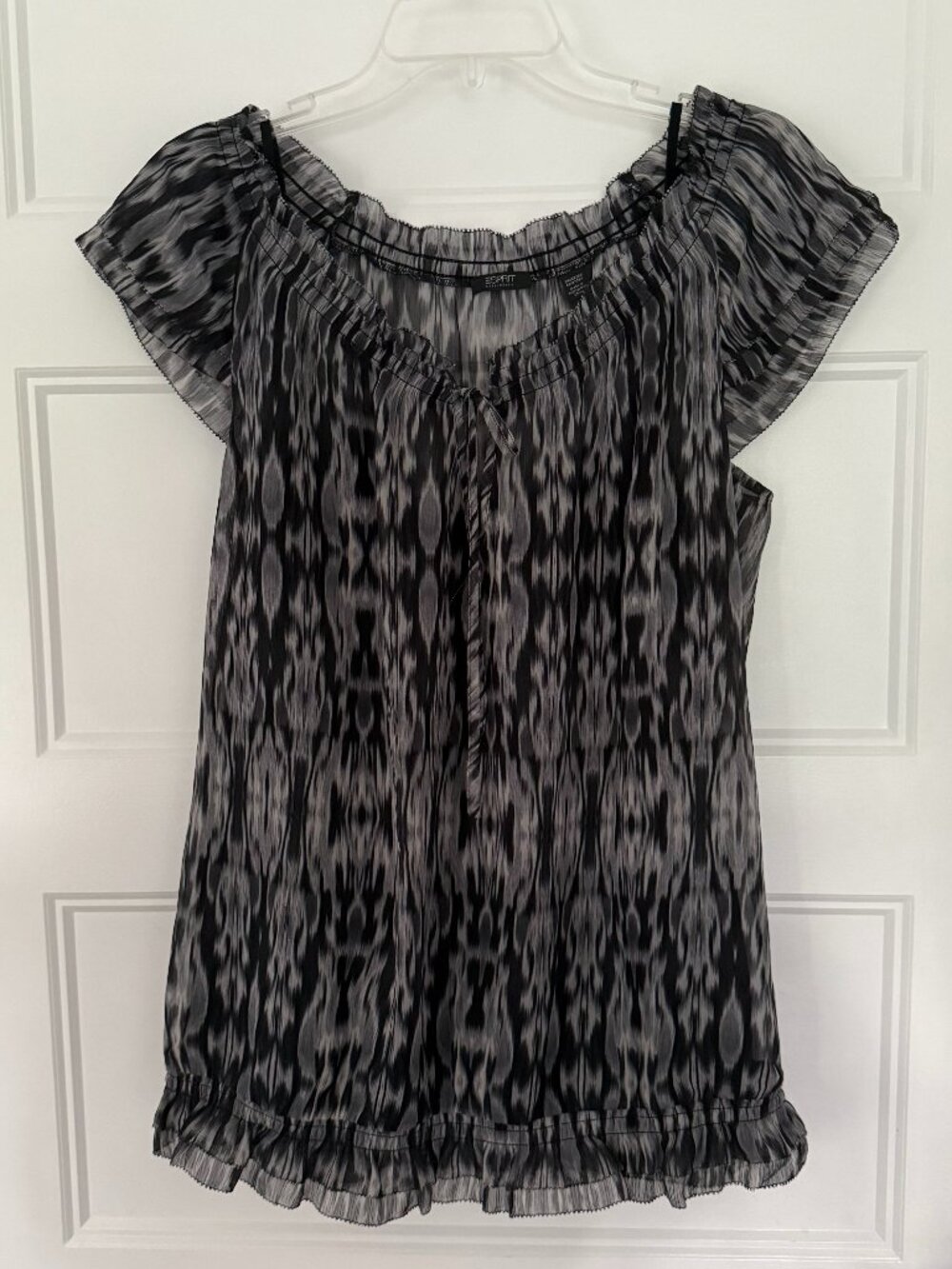 Esprit - Short Sleeve Blouse with Ruffle - Women’s Size XL